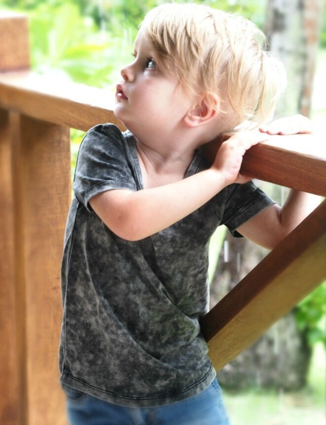 Stonewash Long Back Tee Thumbnail