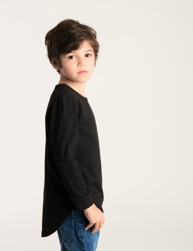 Long Sleeve Long Back Tee (Big Kids) Thumbnail